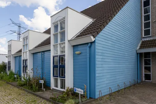 Gehele buitenschilderwerk Kerk van de Nazarener (Zuideinde, Zaandam) - foto 1 Gehele buitenschilderwerk Kerk van de Nazarener (Zuideinde, Zaandam) - foto 1