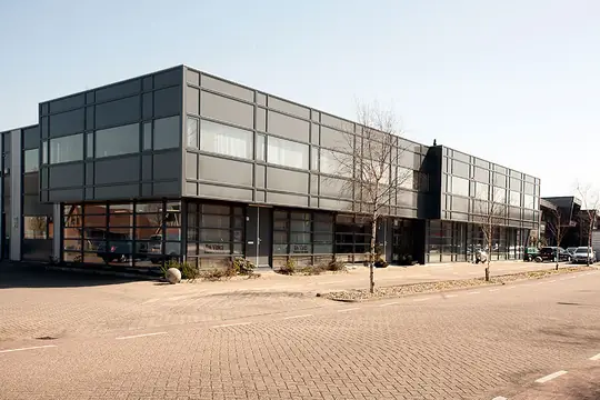 Buitenschilderwerk bedrijfsverzamelgebouw te Wormerveer in opdracht van VVE (Samsonweg, Wormerveer) - foto 3 Buitenschilderwerk bedrijfsverzamelgebouw te Wormerveer in opdracht van VVE (Samsonweg, Wormerveer) - foto 3
