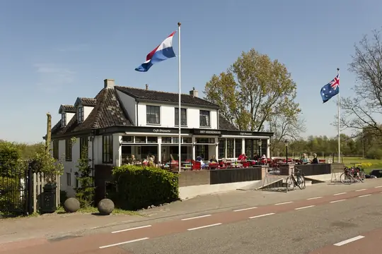 Café Brasserie Het Heerenhuis (Zaandam) - foto 1 Café Brasserie Het Heerenhuis (Zaandam) - foto 1